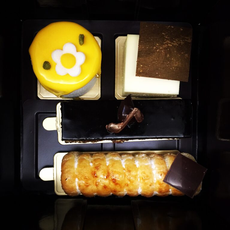 Afoodnotes The Mandarin Cake Shop 東方文華酒店
