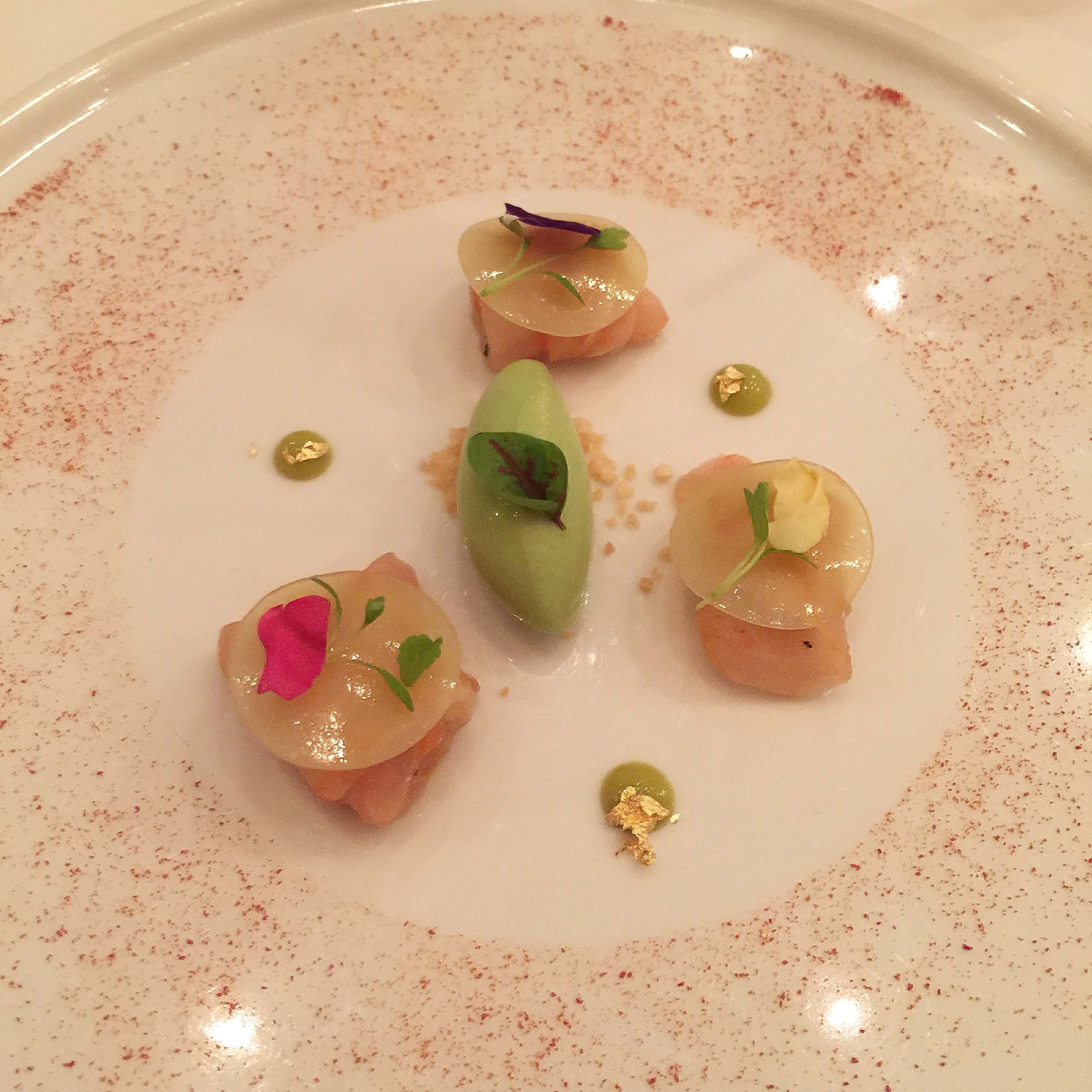 TATE Dining Room & Bar香港米芝蓮一星餐廳 Vicky Lau