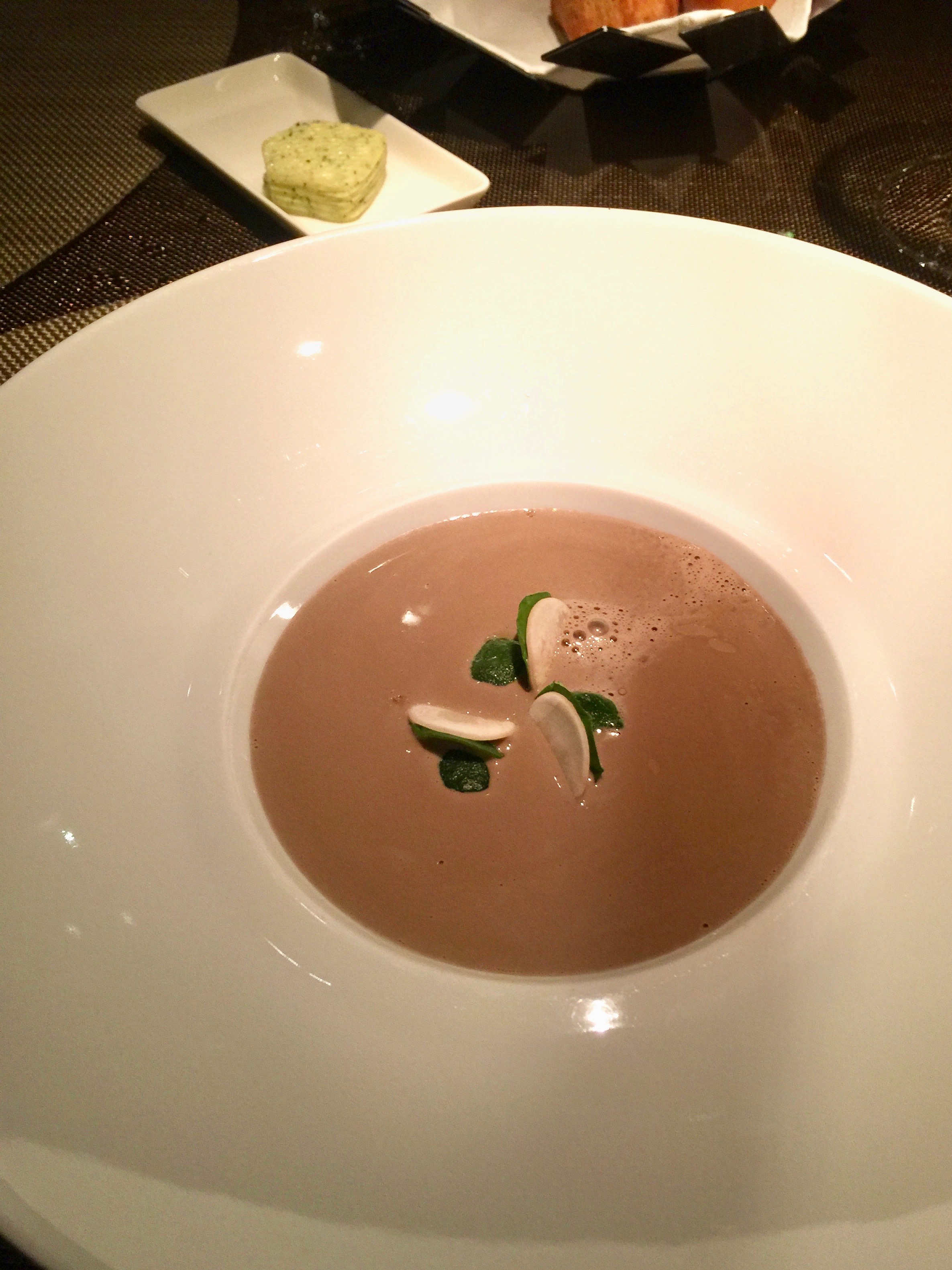 ÉPURE Michelin mushroom soup
