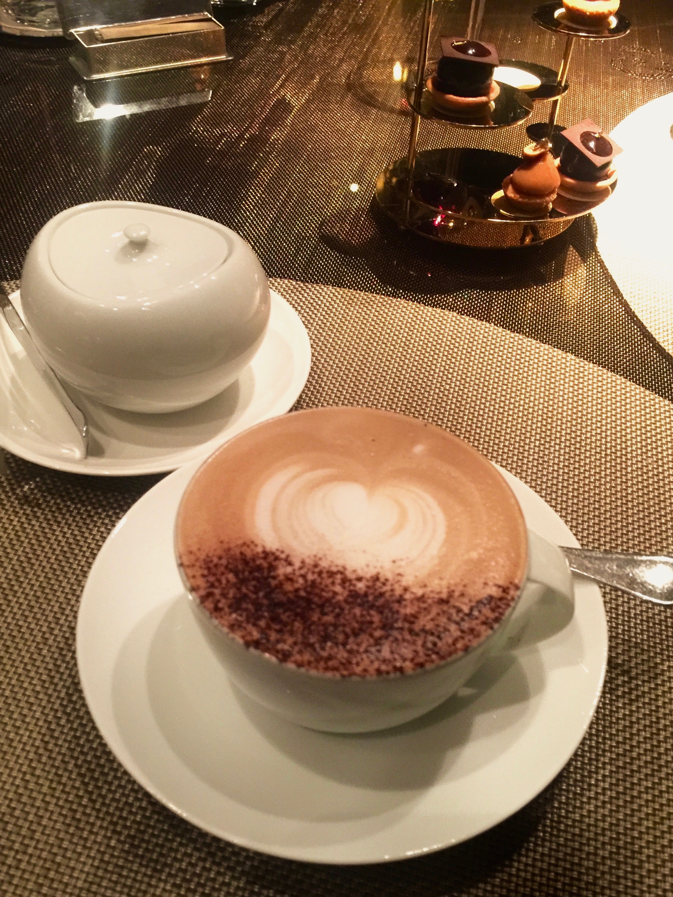 ÉPURE Michelin cappuccino
