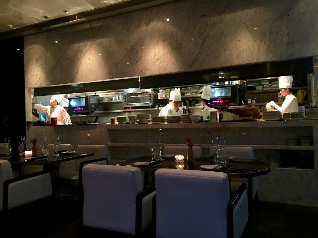 Afoodnotes ON Dining Kitchen & Lounge Michelin Star Restaurant Hong Kong